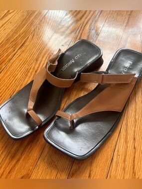 Square Toe 90s Sandals